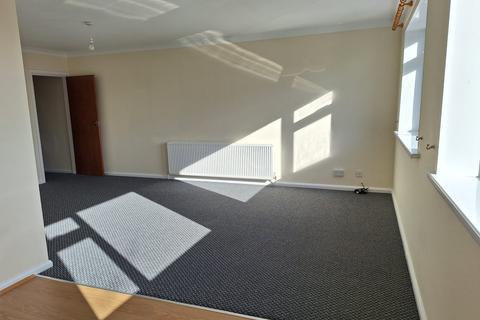 2 bedroom flat to rent, The Green, Meriden CV7