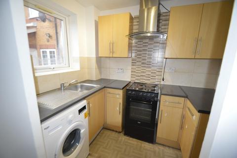 1 bedroom apartment for sale, Coopers Close, Dagenham