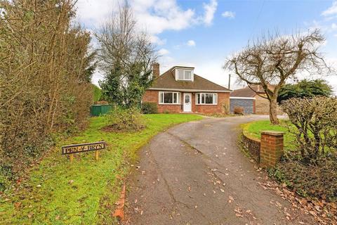 3 bedroom detached house for sale, Pen-Y-Bryn, Monk Sherborne, RG26