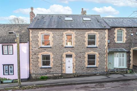 4 bedroom terraced house to rent, Bradley Street, Wotton-Under-Edge, GL12