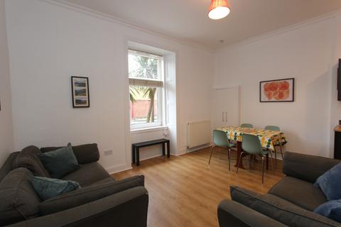 2 bedroom flat to rent, Dunedin Street, Broughton, Edinburgh, EH7