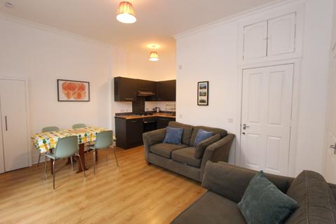 2 bedroom flat to rent, Dunedin Street, Broughton, Edinburgh, EH7