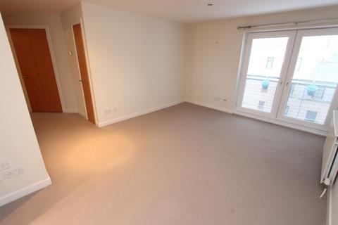 2 bedroom flat to rent, Coburg Street, Leith, Edinburgh, EH6