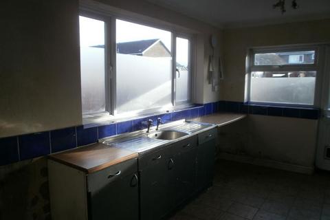 3 bedroom terraced house for sale, Hampden Street, South Bank, Middlesbrough, North Yorkshire, TS6 6LQ