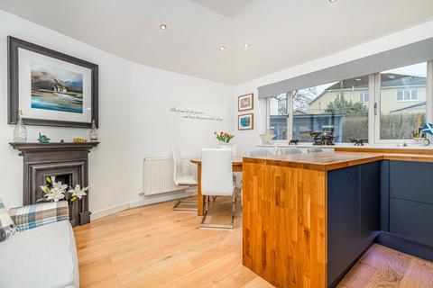 5 Clochbar Gardens, Milngavie, Glasgow, G62 7JP