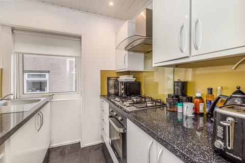 213 Curtis Avenue, Glasgow, G44 4NW