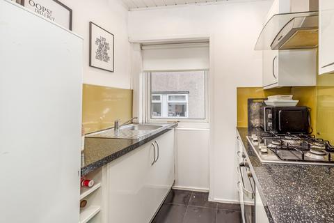 213 Curtis Avenue, Glasgow, G44 4NW