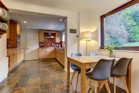 16 Bankside, Morpeth, NE61 1XD