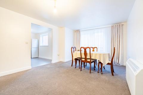 2 bedroom flat for sale, Hope Court, Ipswich IP3