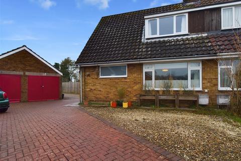 3 bedroom house for sale, 14 The Rise, Thornton-Le-Dale, Pickering, YO18 7TG