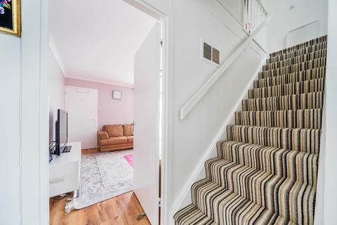 3 bedroom terraced house for sale, Crocus Field, Barnet EN5