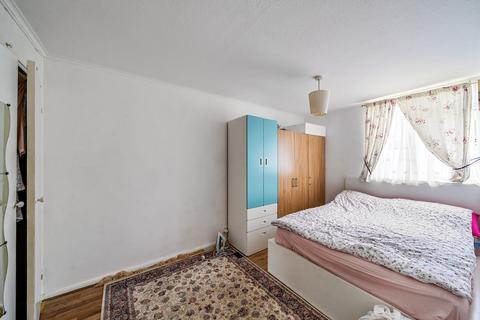 3 bedroom terraced house for sale, Crocus Field, Barnet EN5