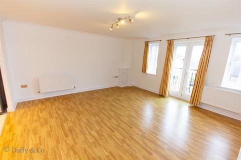 2 bedroom flat for sale, Middle Village, Bolnore Village, Haywards Heath