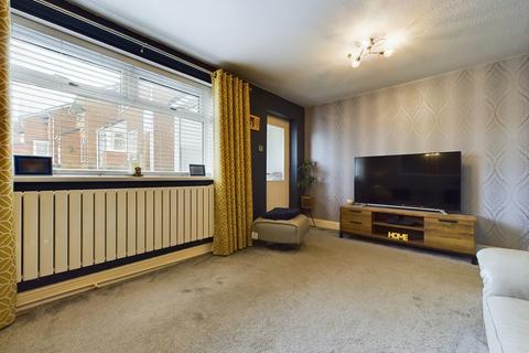 38 Cornwall Drive, Grassmoor, Chesterfield, S42 5DX