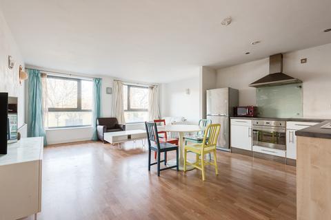 2 bedroom apartment for sale, West One Panorama, 18 Fitzwilliam Street, Sheffield, S1 4JQ