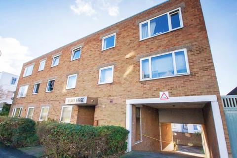 2 bedroom flat to rent, South Avenue, Brighton