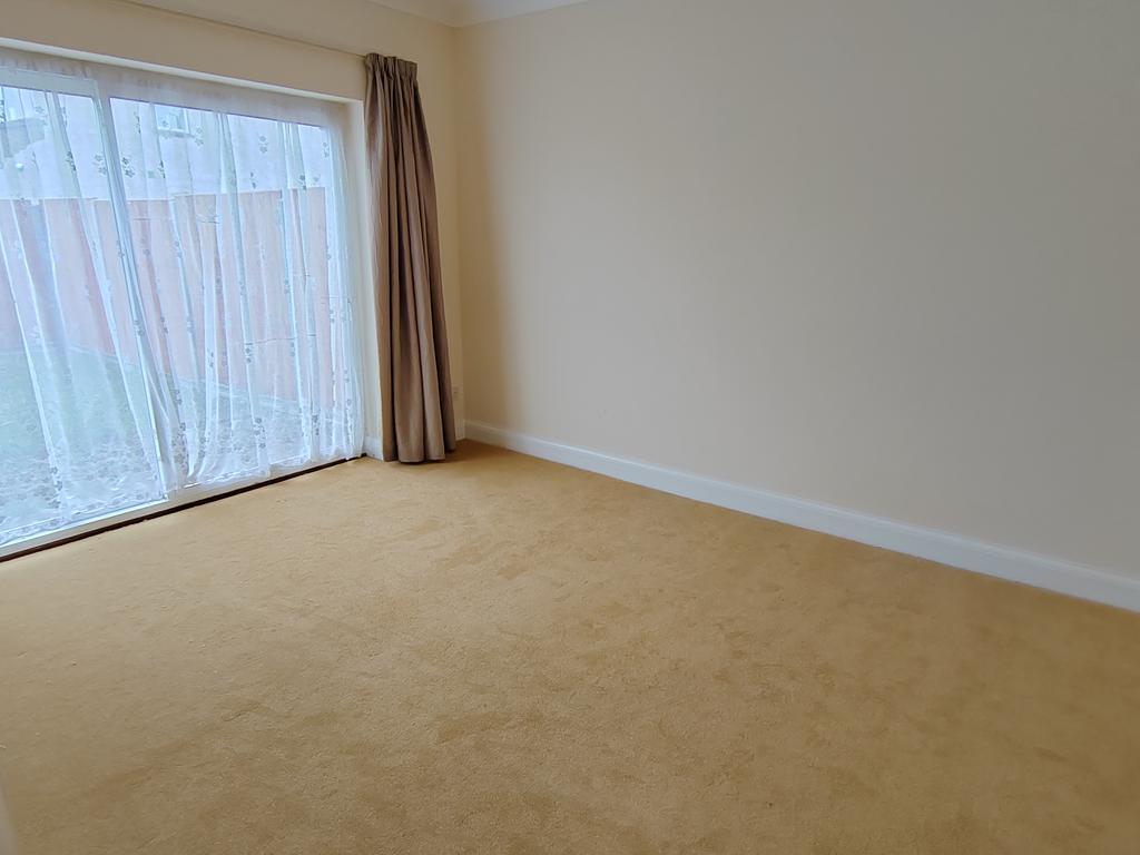 Reception Room (2)