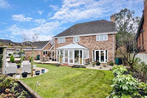 4 bedroom detached house for sale, St Ives, BH24 2PU