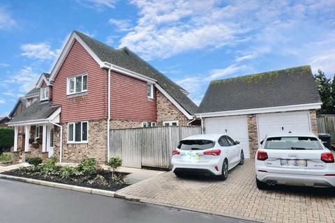 4 bedroom detached house for sale, St Ives, BH24 2PU