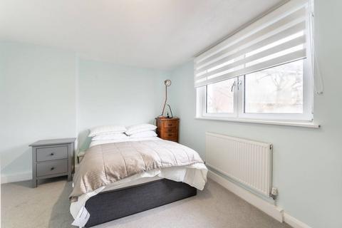 2 bedroom maisonette for sale, Clydesdale Road, Notting Hill, London, W11