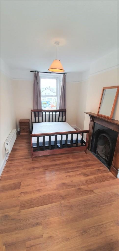 Bedroom (5)