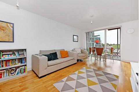 1 bedroom flat to rent, Queensbridge Road, Haggerston, London, E2