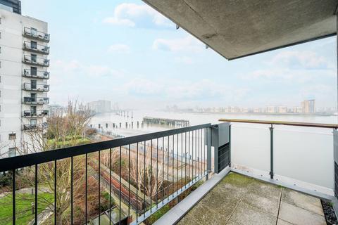 2 bedroom flat for sale, Sark Tower, Thamesmead, London, SE28