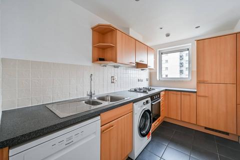 2 bedroom flat for sale, Sark Tower, Thamesmead, London, SE28