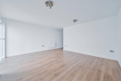 2 bedroom flat for sale, Sark Tower, Thamesmead, London, SE28