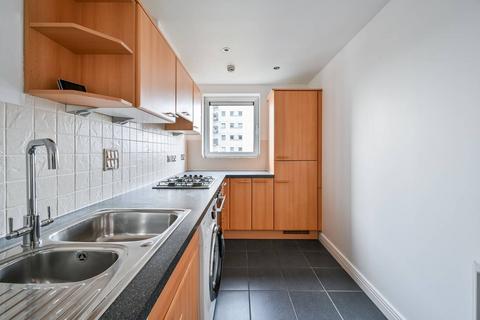 2 bedroom flat for sale, Sark Tower, Thamesmead, London, SE28