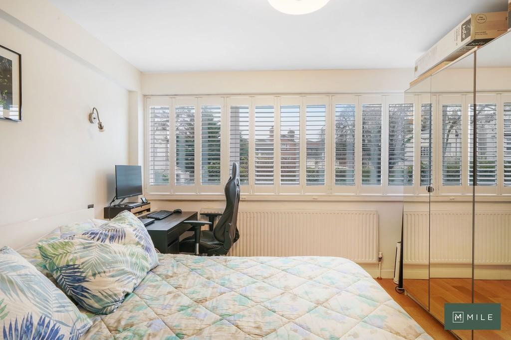 Flat 1, 179 Beechworth - M5 FQRE0zn2 EHNLVGCC6 G