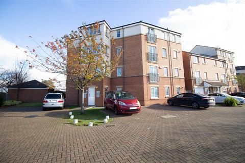 2 bedroom apartment to rent, Redgrave Close, St James Village, Gateshead