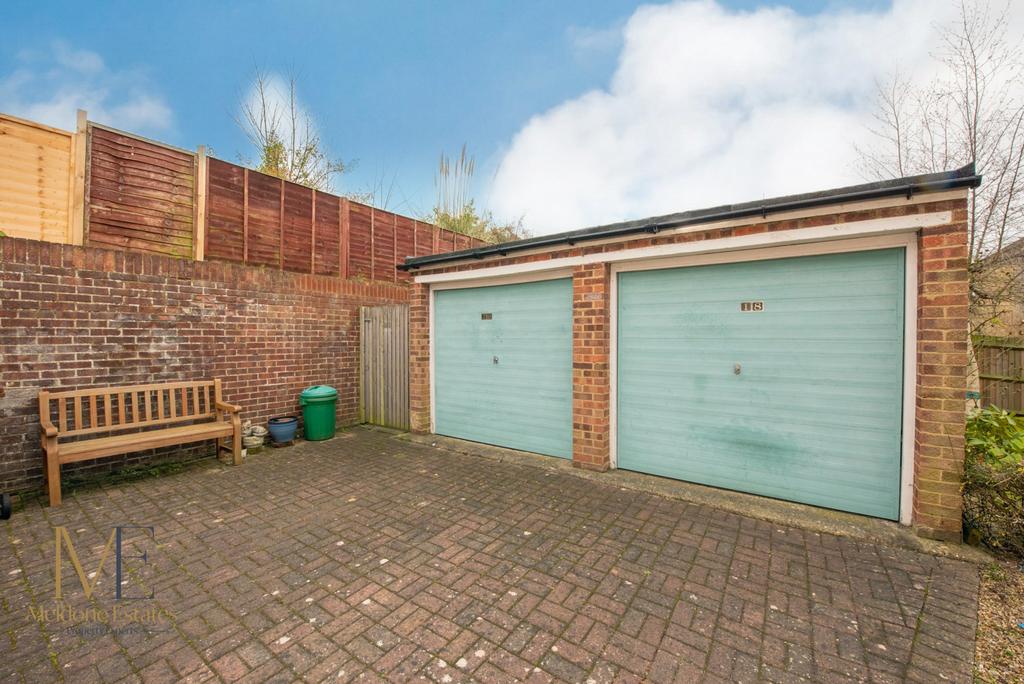 Garage 1
