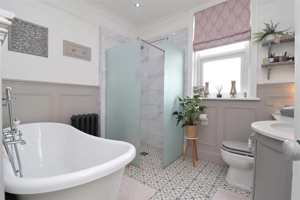 Family Bathroom