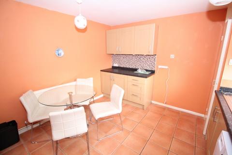 2 bedroom end of terrace house for sale, Moorhouse Close, Normanton