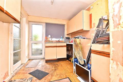 2 bedroom semi-detached bungalow for sale, Humber Road, Milnrow, Rochdale, Greater Manchester, OL16