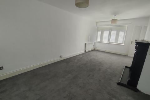 3 bedroom end of terrace house for sale, Moorfield Road, Birmingham B34