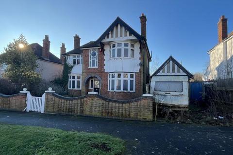 3 bedroom detached house for sale, Abbots Road South, Humberstone, Leicester