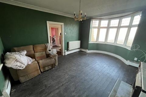 3 bedroom detached house for sale, Abbots Road South, Humberstone, Leicester