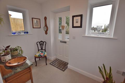 3 bedroom semi-detached house for sale, Tunstall