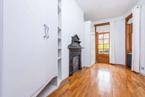 2 bedroom flat for sale, Belsize Lane, Belsize Park, London