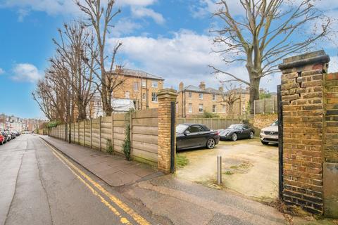 undefined, Hardwicke House, 1 Chislehurst Road, Richmond, Surrey