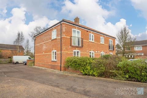 2 bedroom ground floor flat for sale, Norwich Road, Hethersett