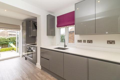 3 bedroom semi-detached house for sale, Fairfield Avenue, Tunbridge Wells