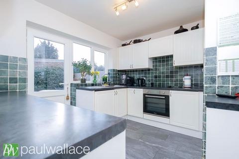 3 bedroom end of terrace house for sale, Bell Lane, Broxbourne