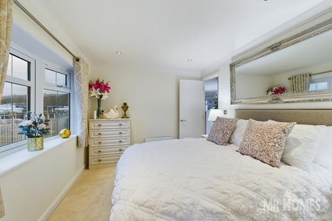 undefined, Pont Pentre Park, Upper Boat, Pontypridd, CF37