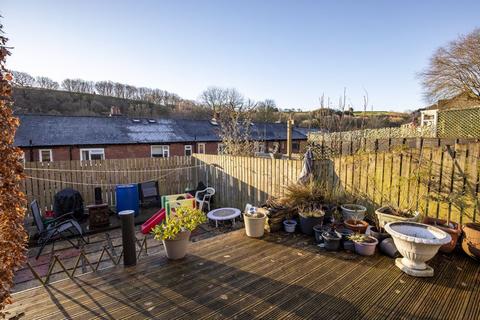 3 bedroom terraced house for sale, 3 Whiteley Terrace, Bar Lane, Ripponden HX6 4EZ