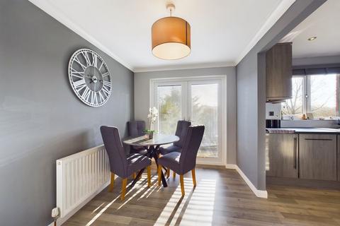 13 Lansdowne Drive, Cumbernauld, Glasgow, G68 0JB