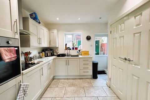 3 bedroom terraced house for sale, Warren Place, Brownhills, Walsall  WS8 6BY