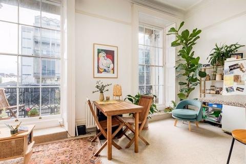 1 bedroom apartment for sale, Buckingham Place|Clifton